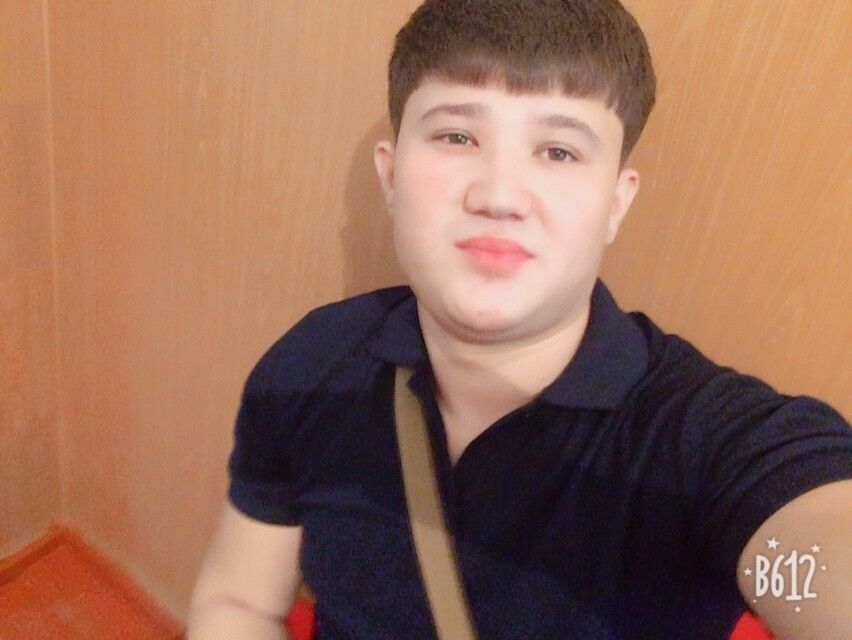  12723602  Mansur, 31 ,    