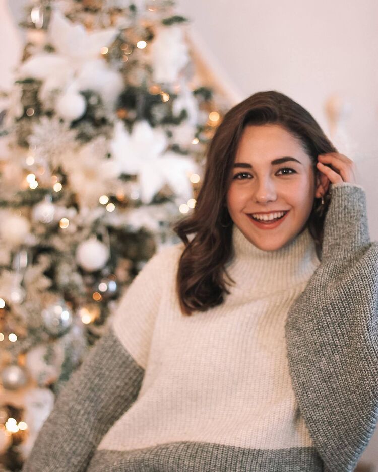  54386242  , 27 ,    Barcelona