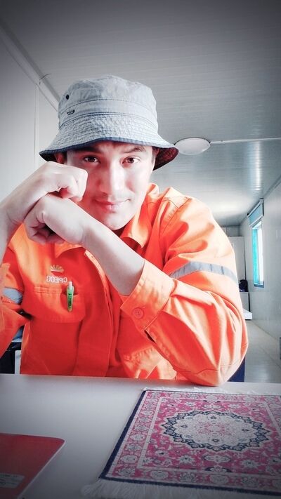  ,   Zarip, 32 ,   ,   