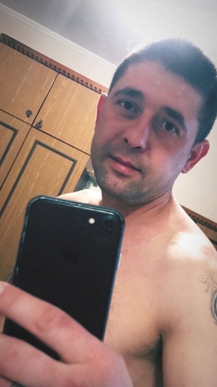  34638352  , 37 ,    