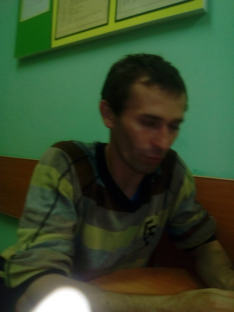 9745162  , 40 ,    