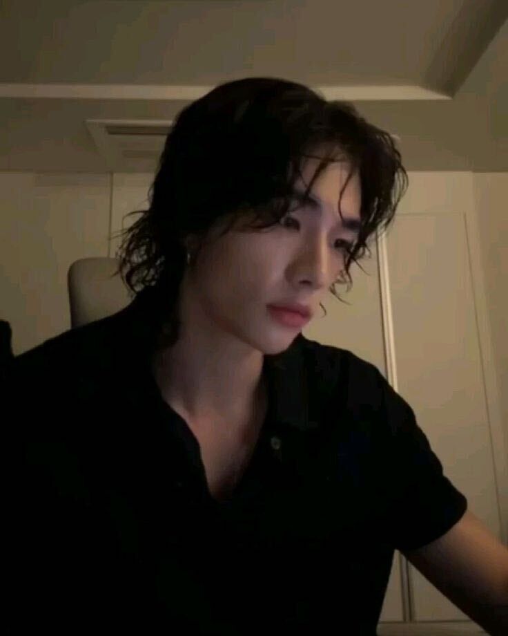  ,   Huynjin, 25 ,   ,   , c , 