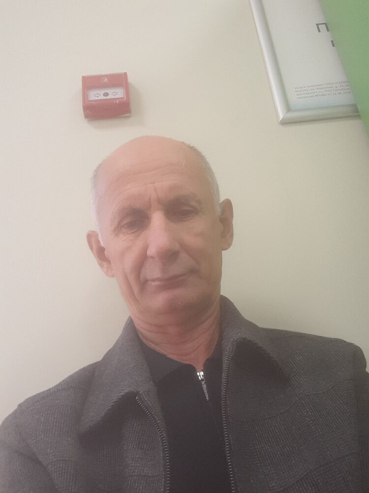  45668272  Habibulo, 55 ,    