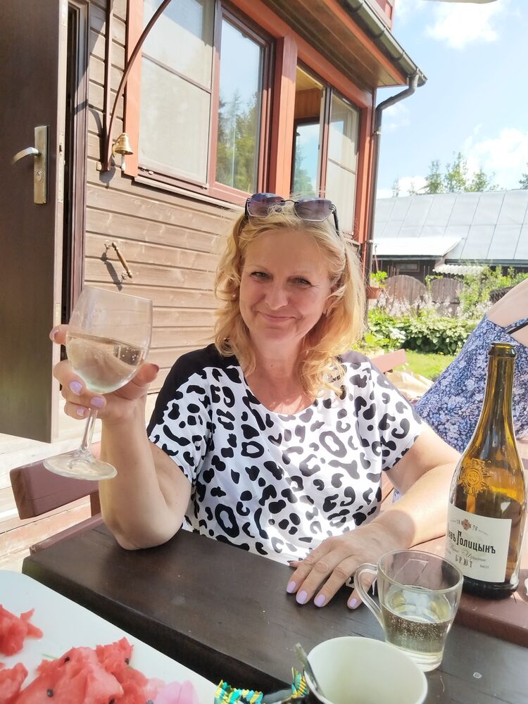 ���� 52944132 ������� �������, 63 ����, ���� ���������� � �����-����������