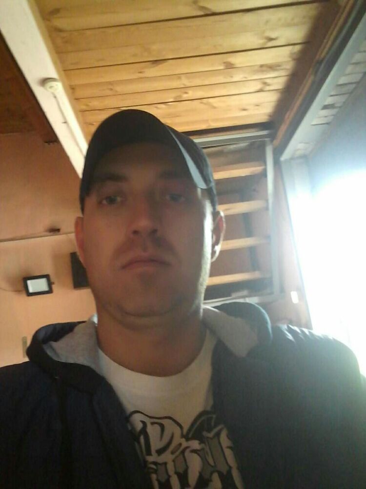  49808332  , 43 ,    