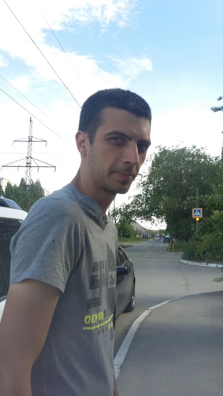  44717462  Mikhail, 35 ,    