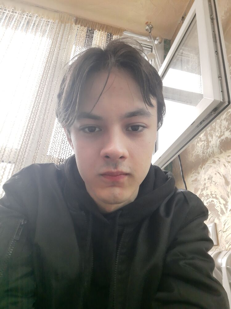  28130692  , 21 ,    