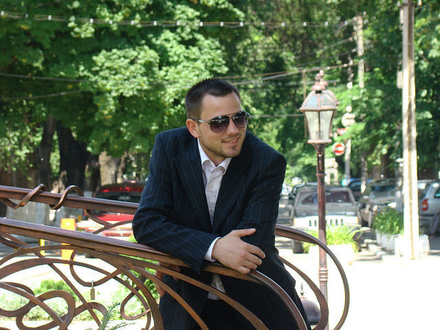  10313602  Pavel, 38 ,    