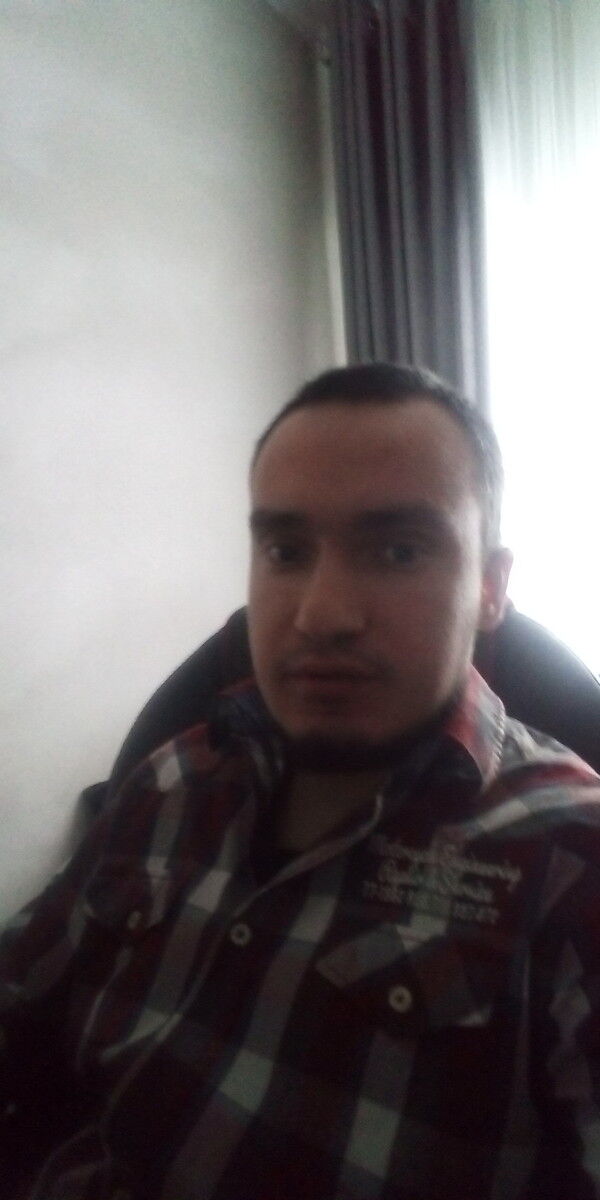  ,   Garik, 35 ,   ,   , c 