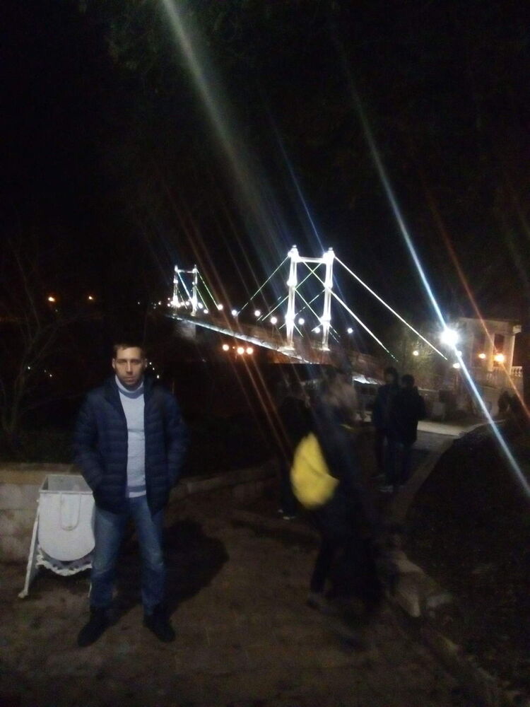  9228592  , 44 ,    