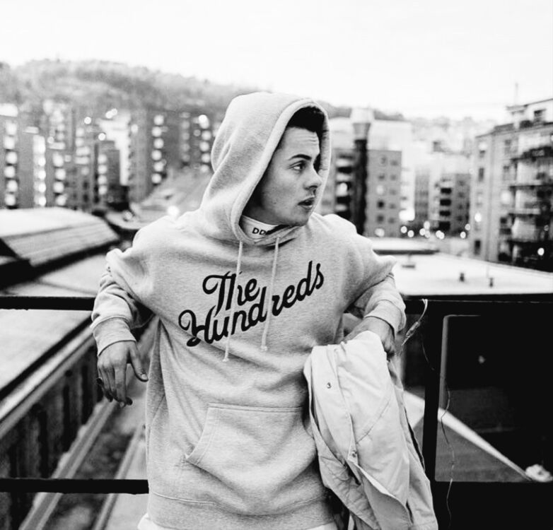 ���� 26519032 ����� ����, 25 ���, ���� ���������� � ���������