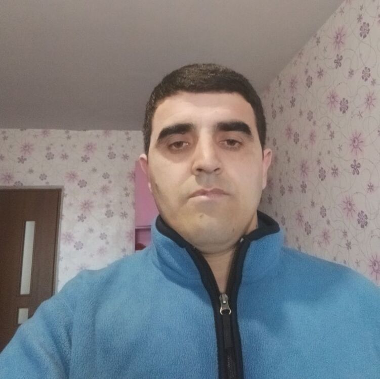  44705672  , 32 ,    
