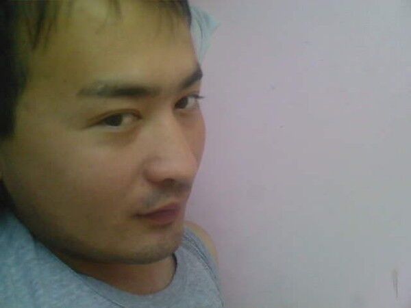 4551072  Bagdat88, 37 ,    