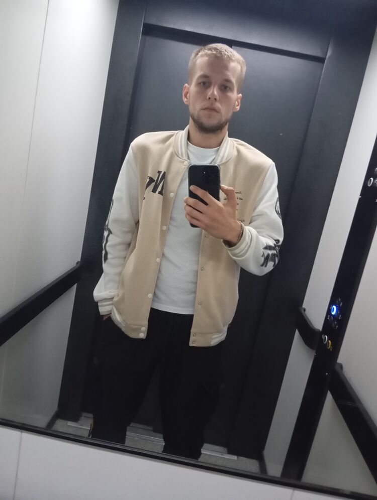  46223622  , 25 ,    