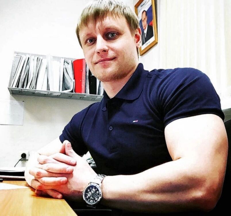  ,   Sergio, 37 ,   ,   , c , 