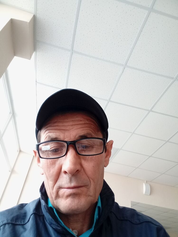  42072102  Shamshidin, 57 ,    