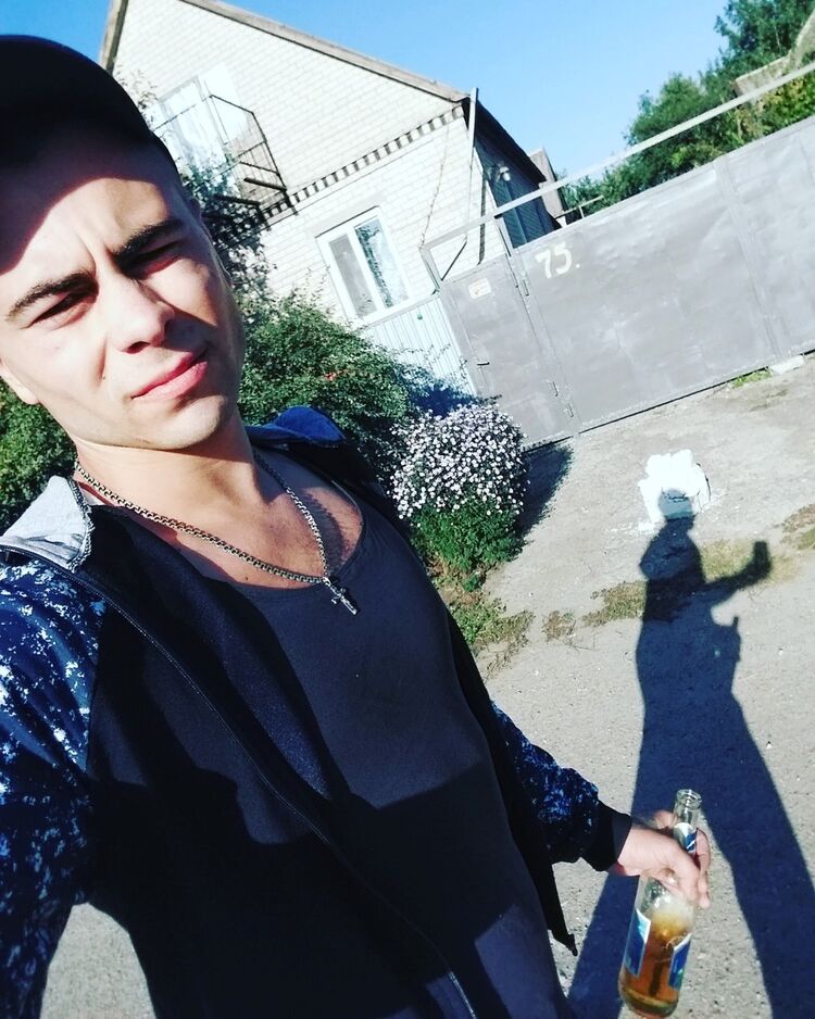  ,   Vlados, 28 ,   ,   , c , 