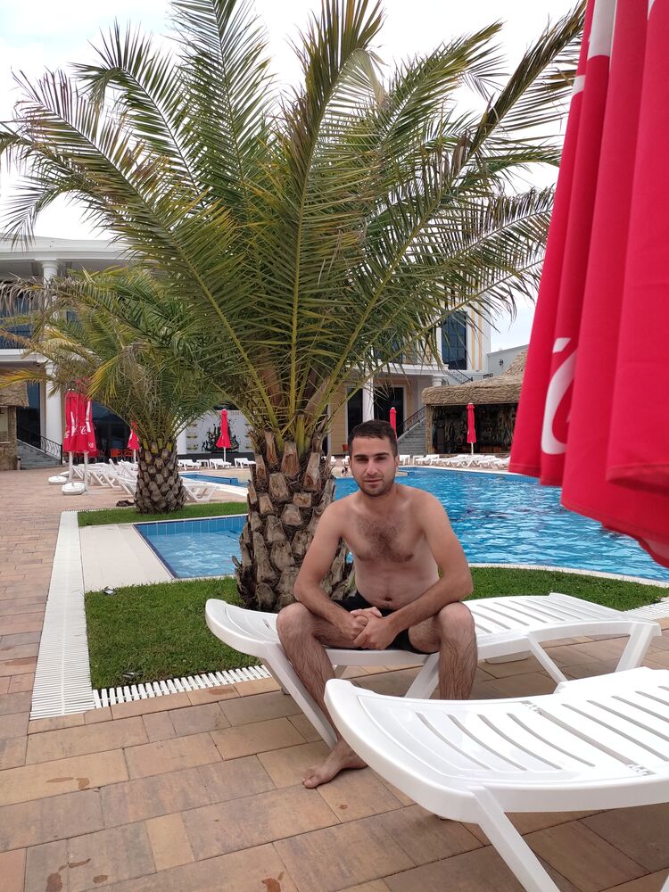 ���� 33953952 ������� ����, 35 ���, ���� ���������� � ������