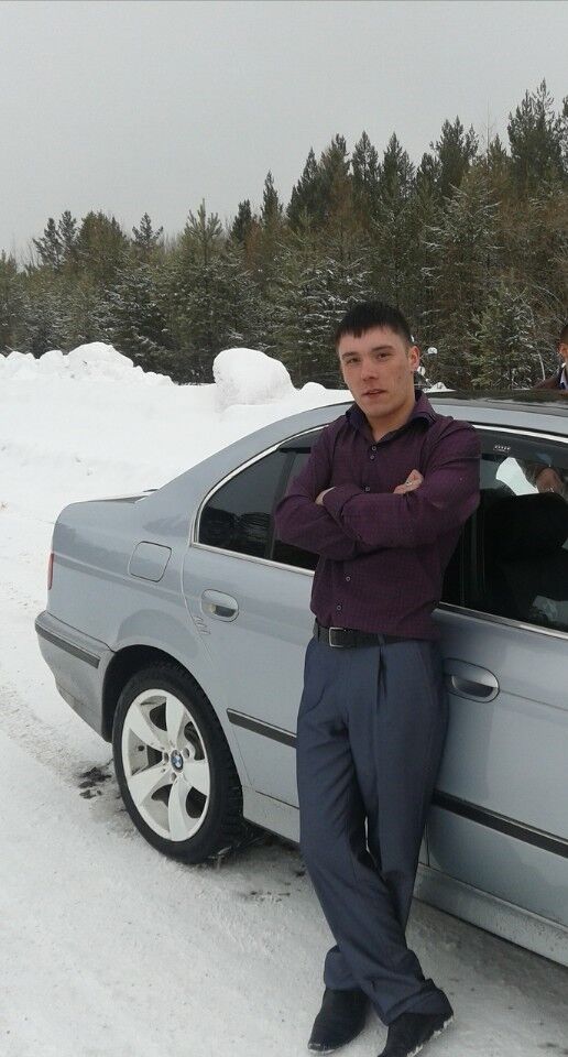  5112742  Aleksandr, 33 ,    