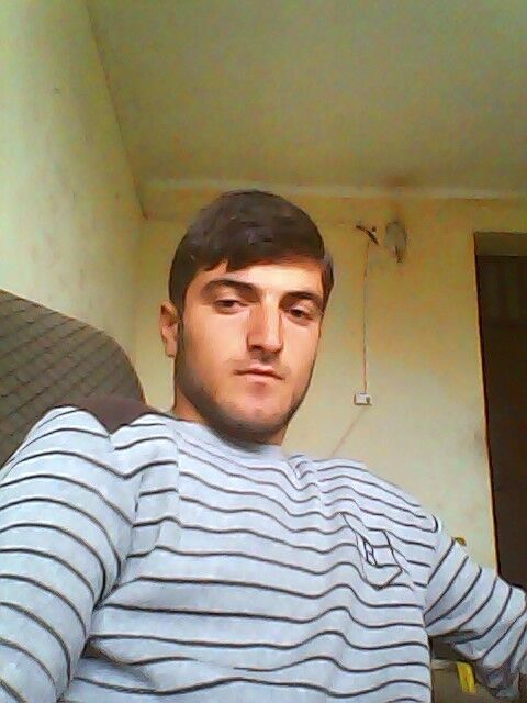  6694842  Beglari, 29 ,    