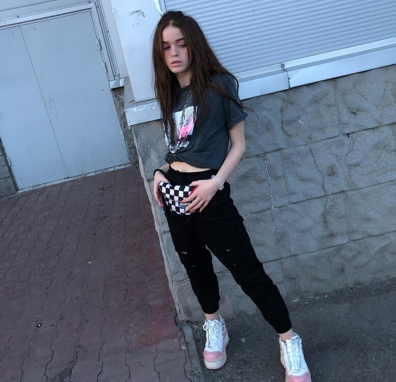 ,   , 25 ,   