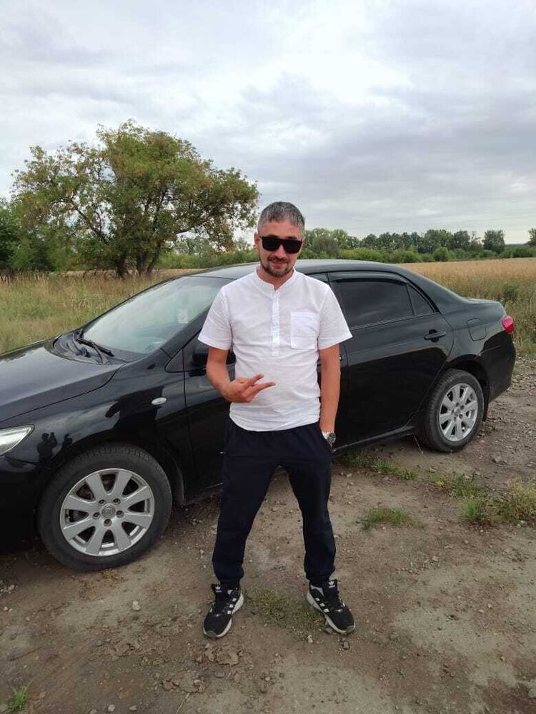  37282892  Zamil, 36 ,    