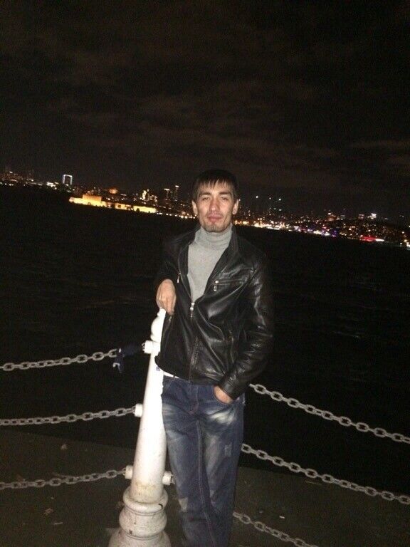 ,   AziKooo, 37 ,   ,   , c , 