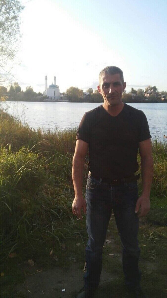  ,   Grigor, 39 ,   ,   , c 