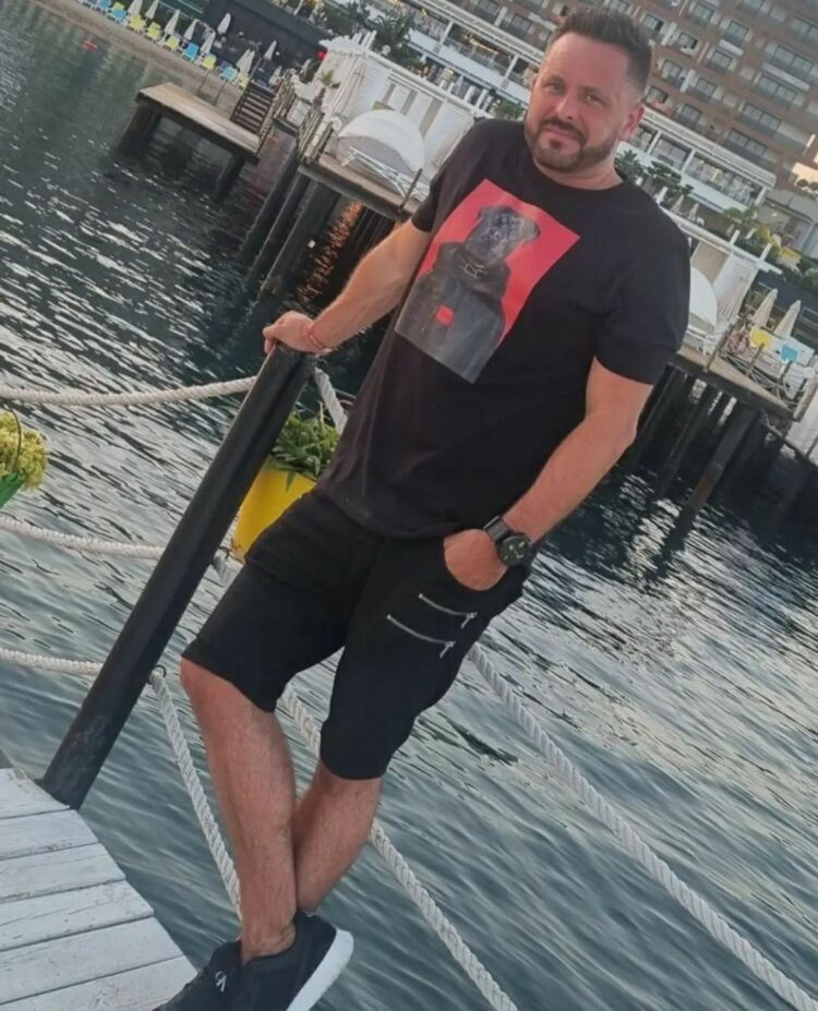  ,   , 43 ,   ,   