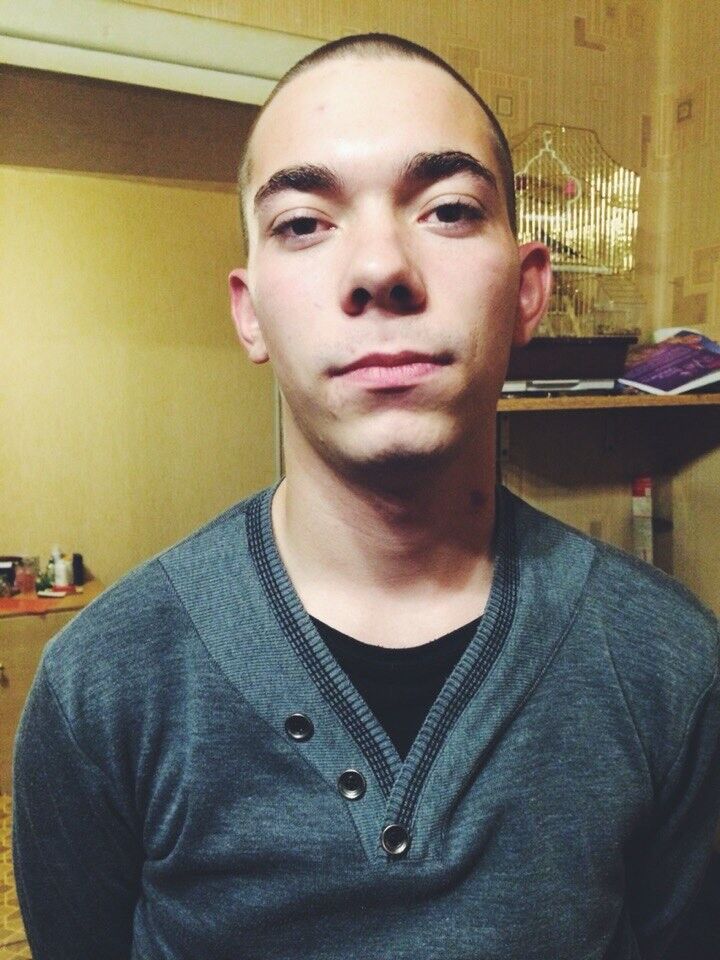  9206192  Artem, 29 ,    