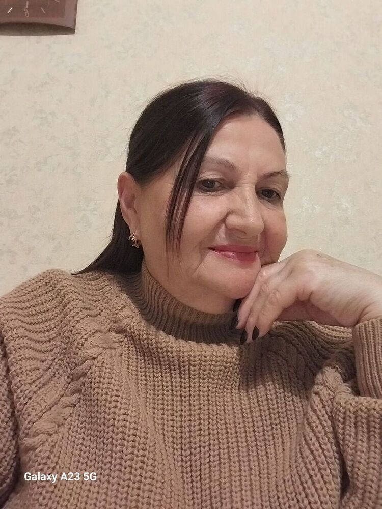  ,   Valentina, 64 ,   ,   