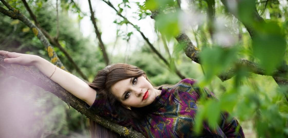  ,   Mihaela, 33 ,   c 