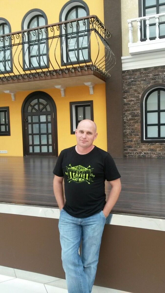  --,   , 43 ,   