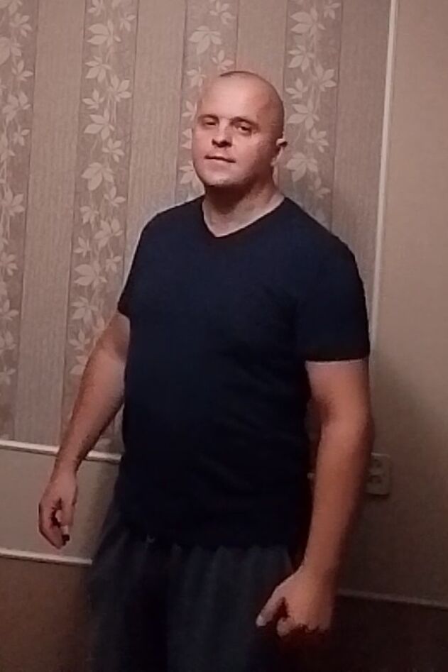  53240582  , 48 ,    -