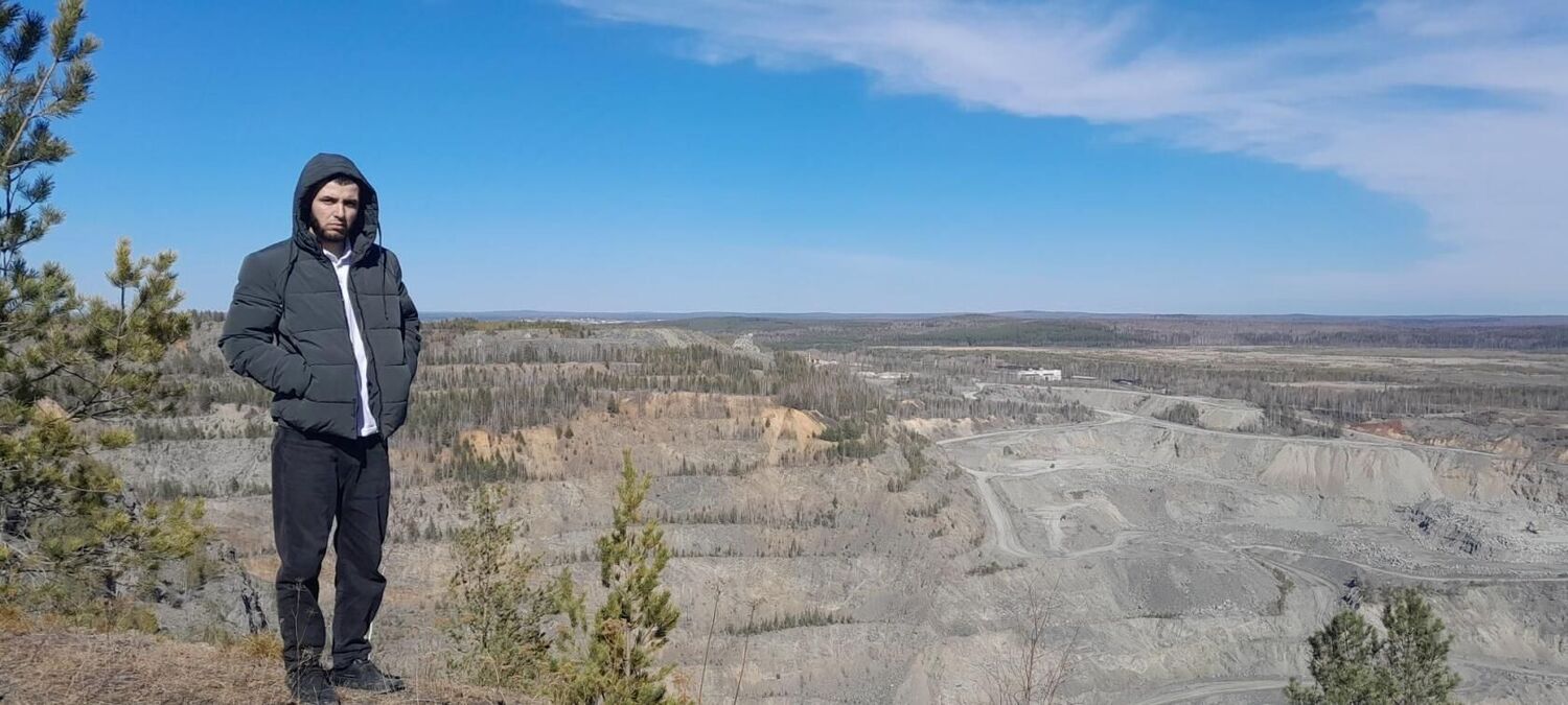  49560042  Kholmurod, 24 ,    