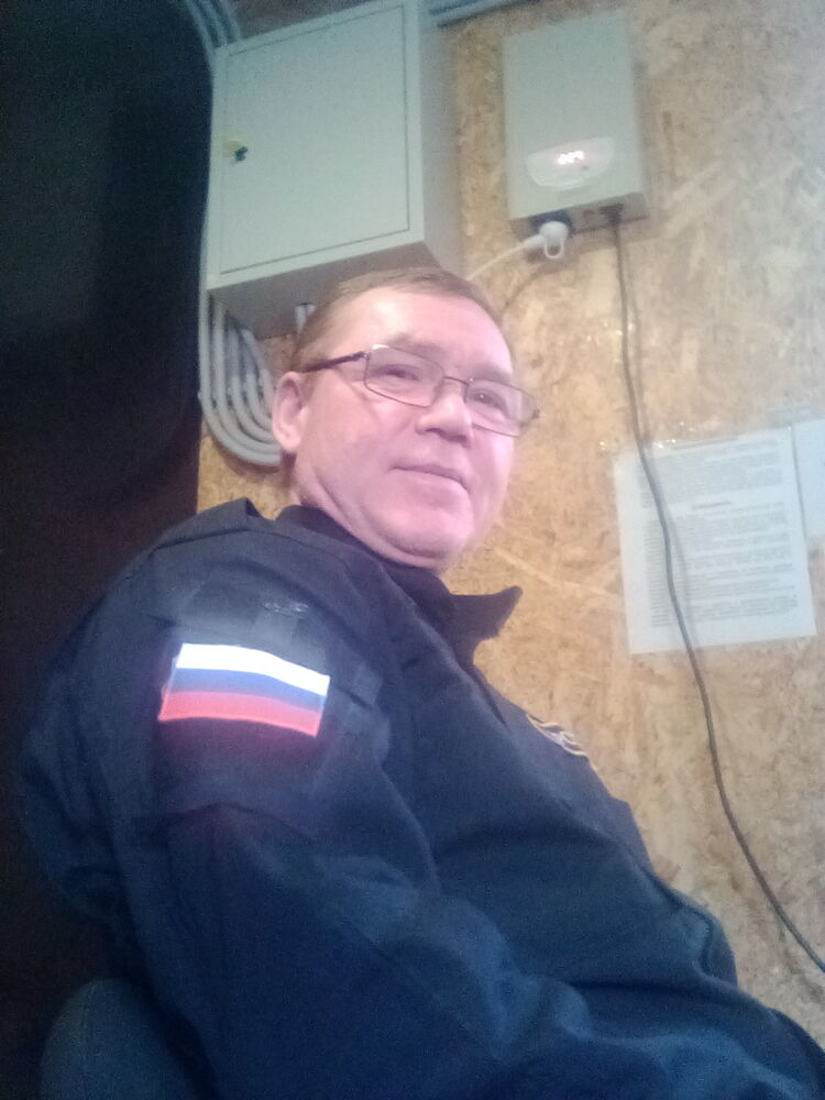  50416272  , 49 ,    