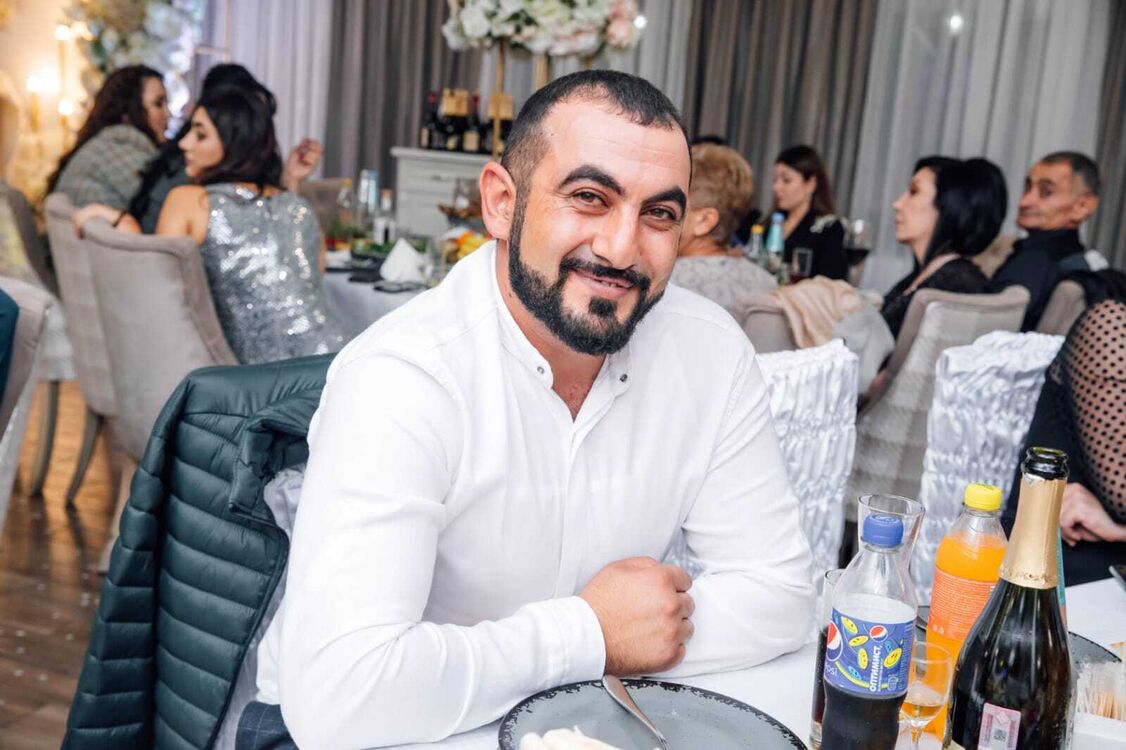  ,   Tigran, 36 ,   ,   