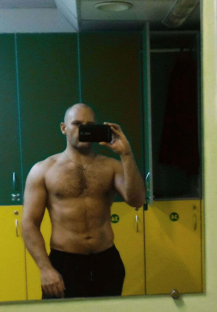  35557512  , 40 ,    