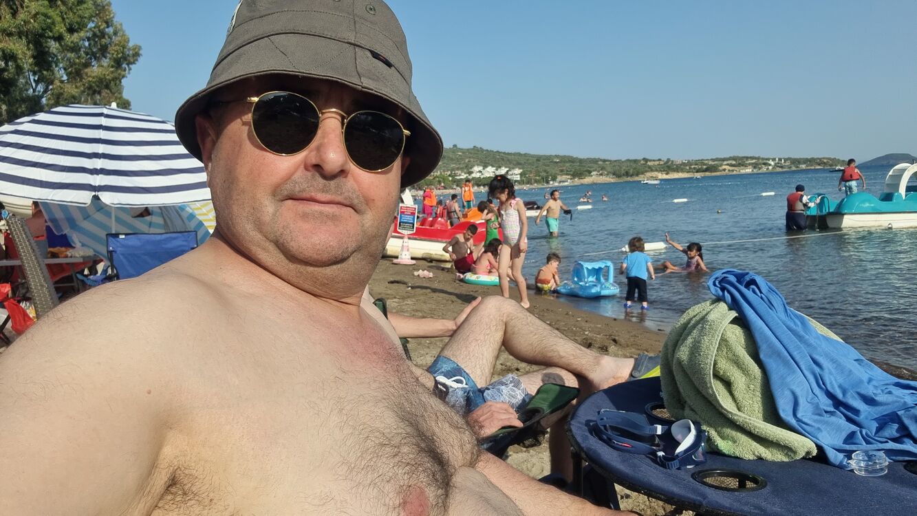  ,   Mustafa Kara, 54 ,   ,   