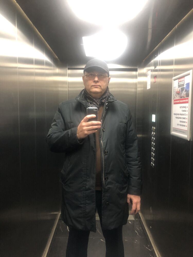  48034652  , 51 ,    