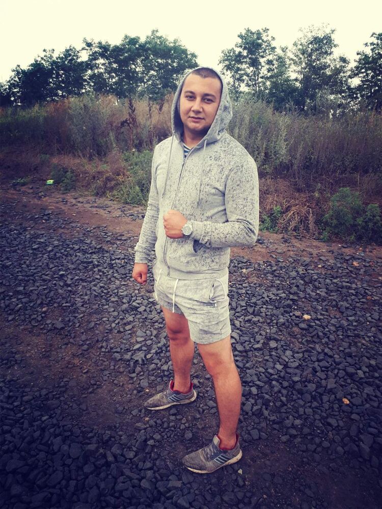  25584042  Alexey, 28 ,    