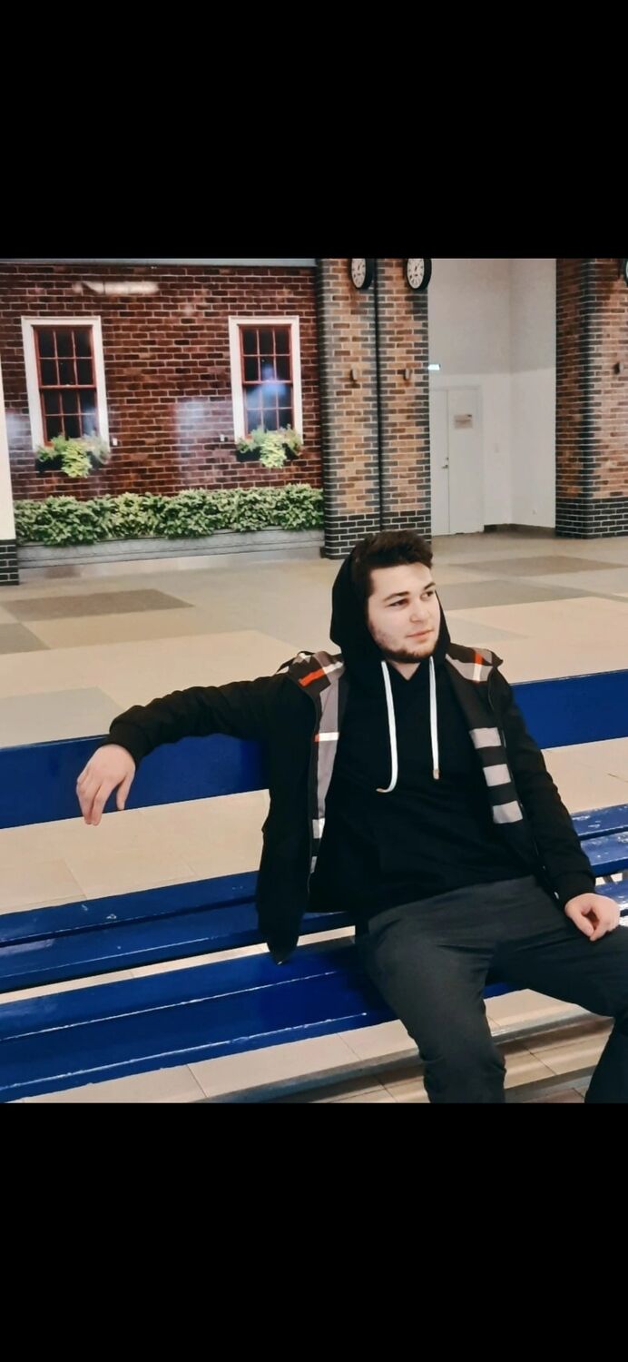  27489552  , 22 ,    -