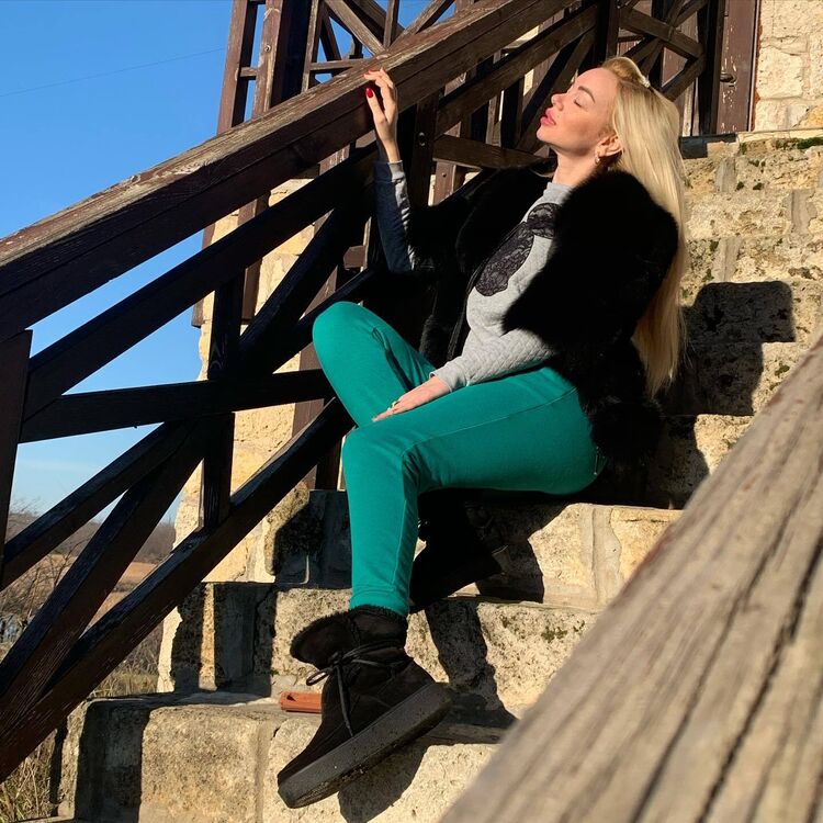 ���� 53280172 ������� �����, 33 ����, ���� ���������� � �������������