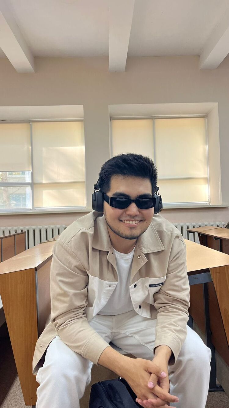 ���������� ������, ���� ����� Ali, 22 ����, ������������ ��� ������, ����� � ���������