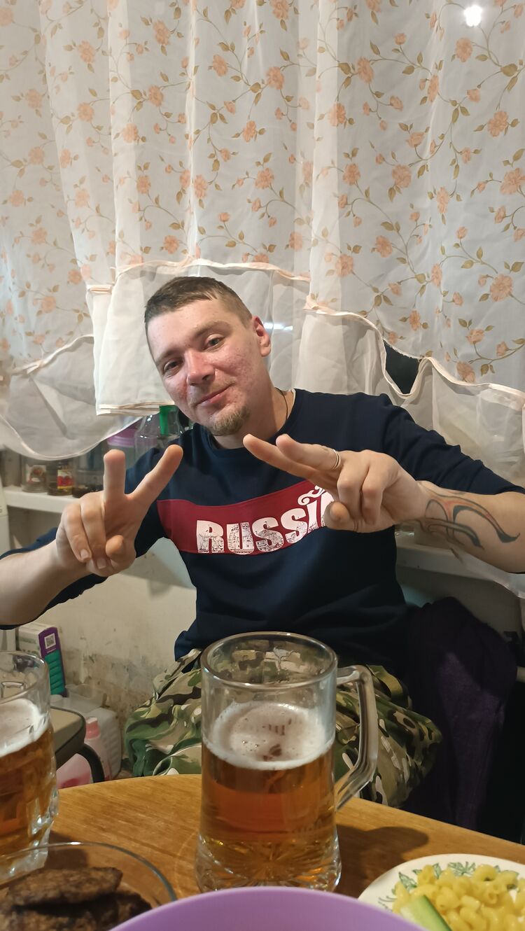  38487332   , 34 ,     
