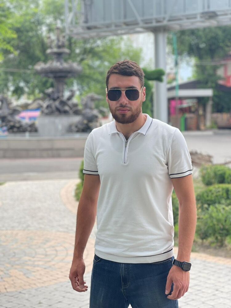  ,   Artur, 20 ,   ,   , 