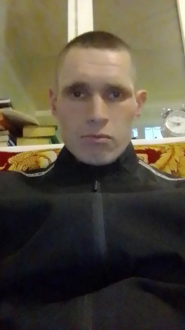  41984002  , 39 ,    