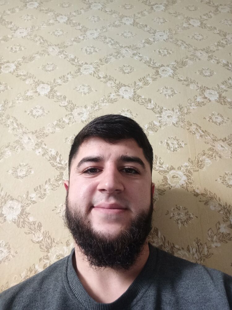  49730432  Abdurahmon, 35 ,    