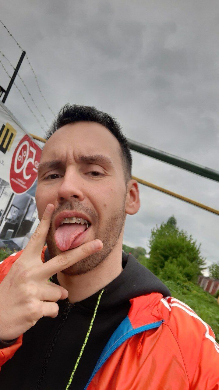  ,   Stas, 36 ,   ,   