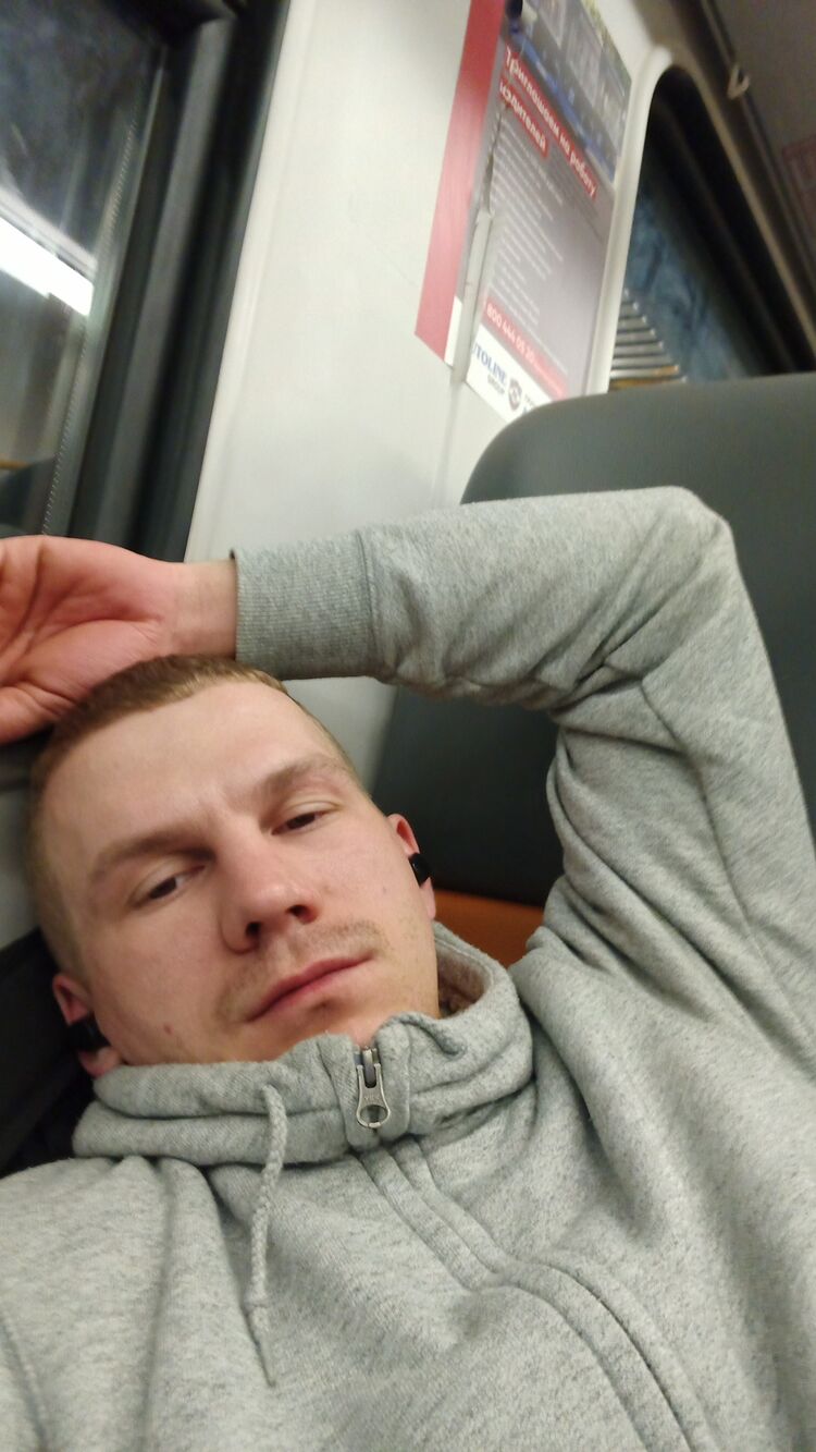  ,   Artyom, 32 ,   ,   , c 
